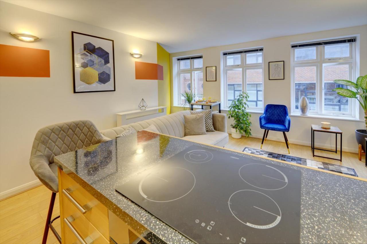 City Centre, 2 Bedroom, Secured Parking, 3 King Bed, Wifi Sleep 6 Guest Comfortable On Three King Size Beds, Jewellery Quarter , Birmingham City Centre , Allocated Secured Parking Exteriör bild