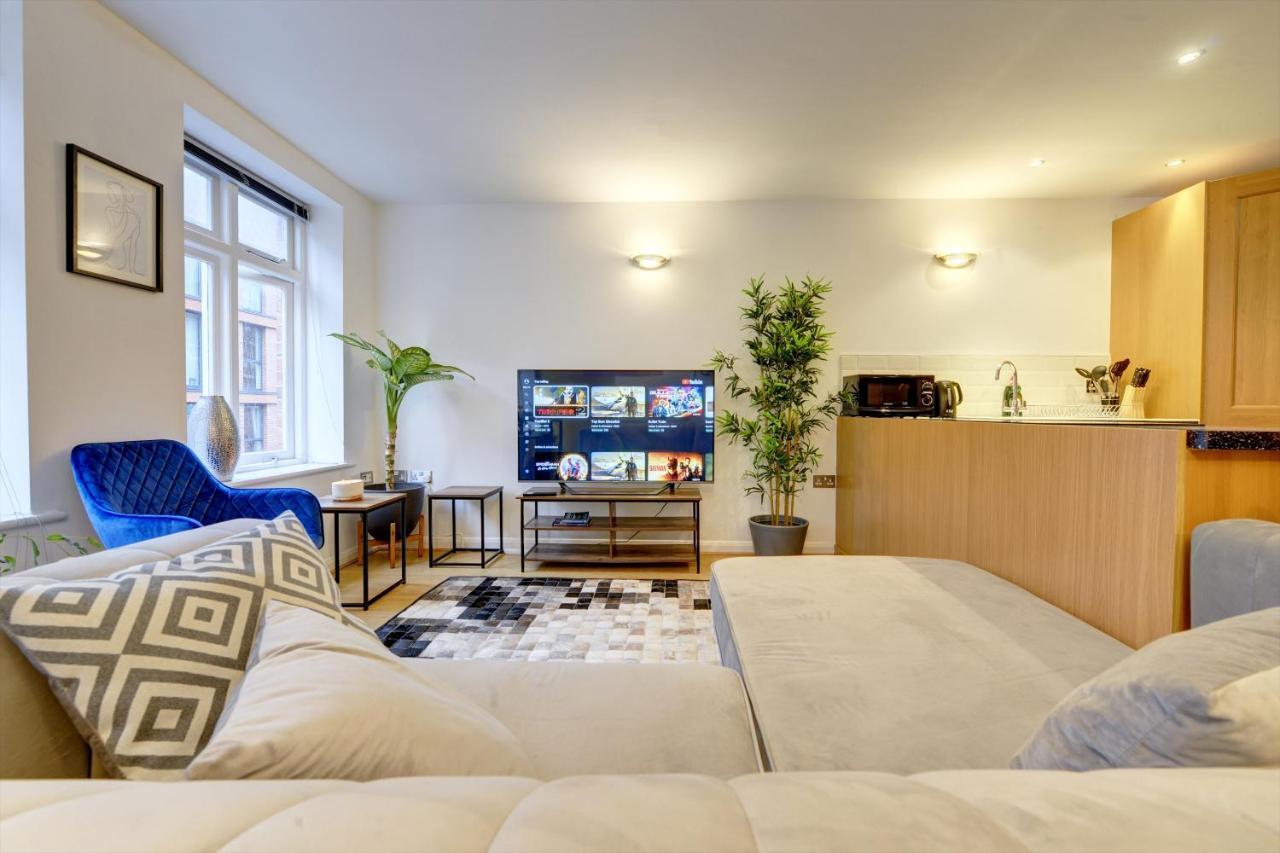 City Centre, 2 Bedroom, Secured Parking, 3 King Bed, Wifi Sleep 6 Guest Comfortable On Three King Size Beds, Jewellery Quarter , Birmingham City Centre , Allocated Secured Parking Exteriör bild