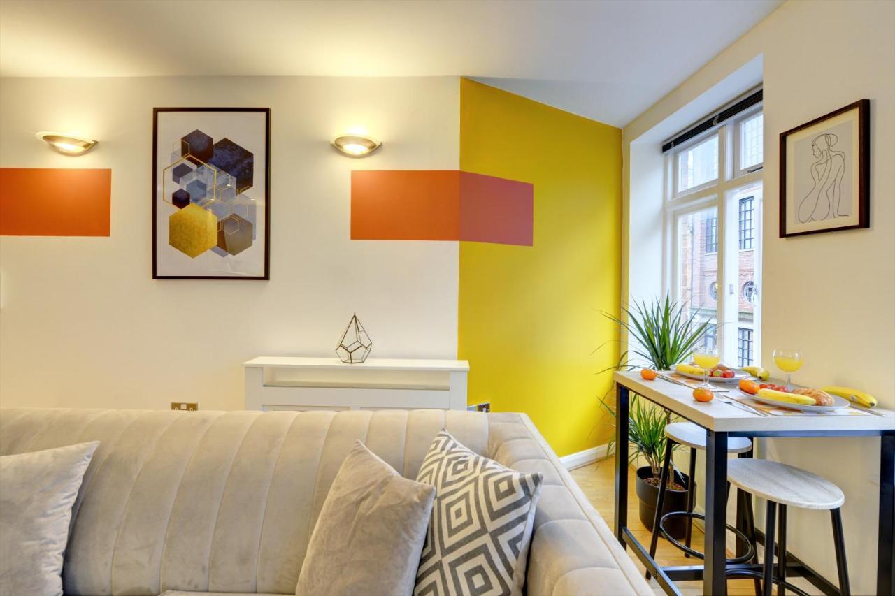 City Centre, 2 Bedroom, Secured Parking, 3 King Bed, Wifi Sleep 6 Guest Comfortable On Three King Size Beds, Jewellery Quarter , Birmingham City Centre , Allocated Secured Parking Exteriör bild