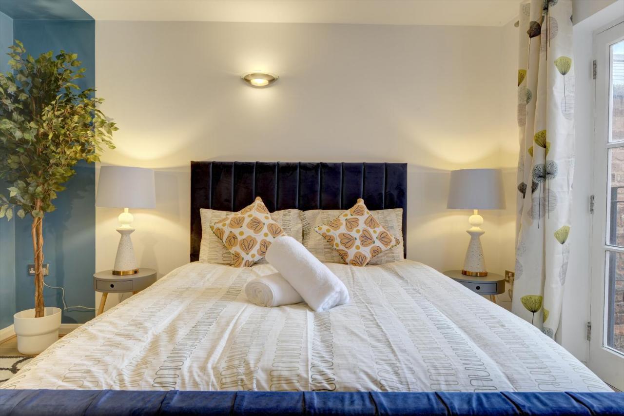 City Centre, 2 Bedroom, Secured Parking, 3 King Bed, Wifi Sleep 6 Guest Comfortable On Three King Size Beds, Jewellery Quarter , Birmingham City Centre , Allocated Secured Parking Exteriör bild
